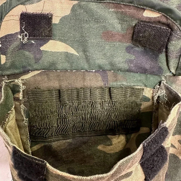 Vintage Camo Game Winner Sportswear Waterfowl Shooting Hunting Vest Size Small - Picture 4 of 9